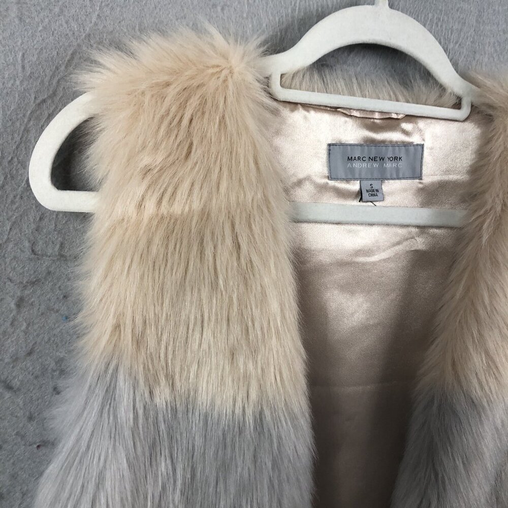 Marc New York Fur Vest Womens Small Pink Gray Ombre Faux Vegan Mobwife NEW - Picture 16 of 16